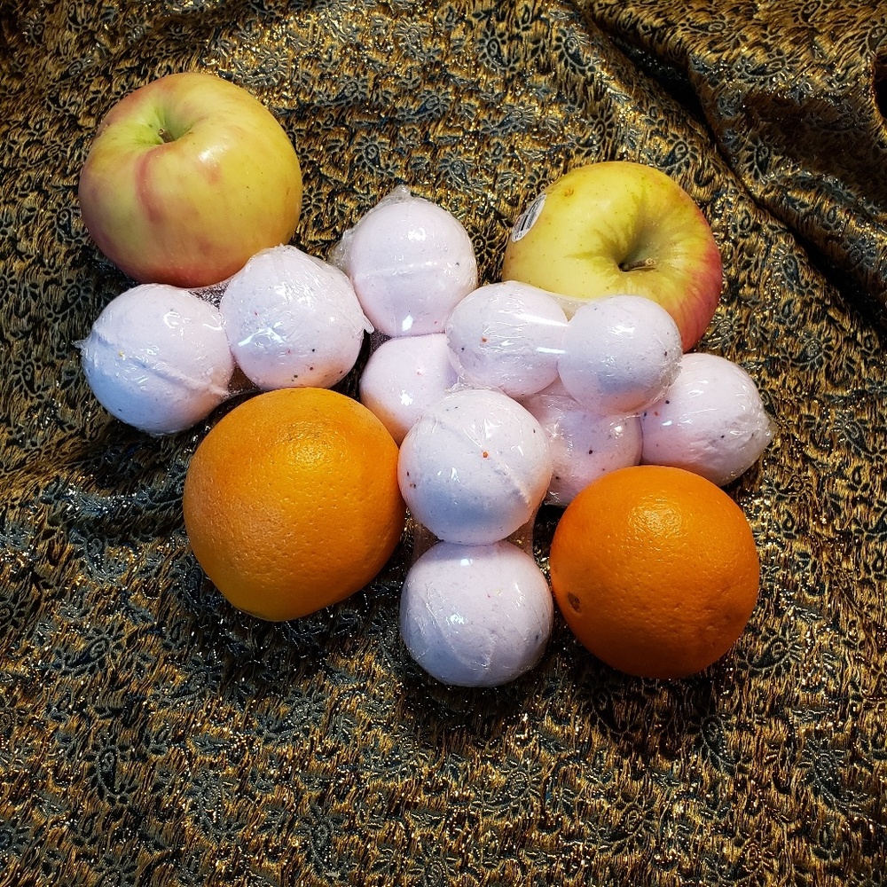 Handmade bath bombs